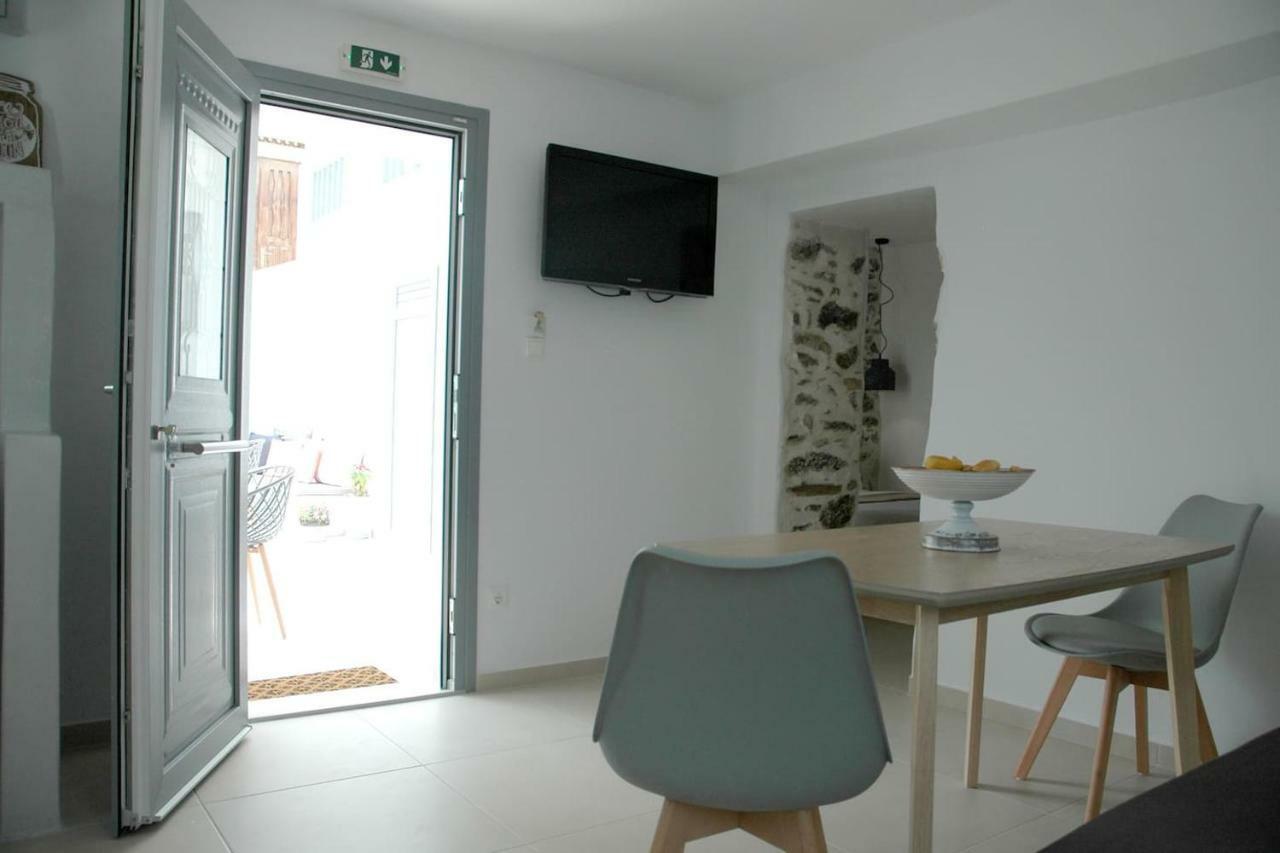 Kalypso House Villa Pera Gyalos Dış mekan fotoğraf