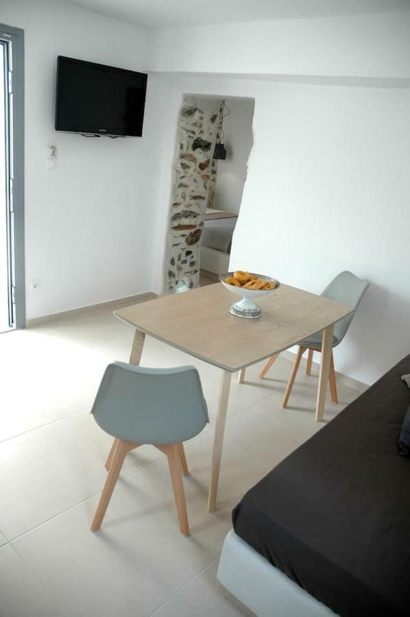 Kalypso House Villa Pera Gyalos Dış mekan fotoğraf